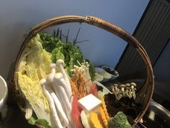 -享月汤皇·海鲜小火锅·聚会(曲江创意谷店)