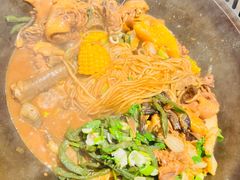 -遇东北林区铁锅炖(南开店)