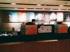 -星巴克(静安嘉里中心B2店)