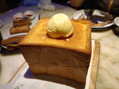 -绿茶餐厅(同成街华联店)