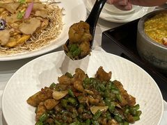 -荟廷·晶萃(陆家嘴尚悦湾店)