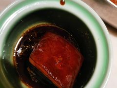 东坡肉-弄堂里(西溪龙湖天街店)