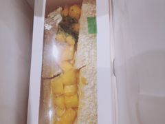 -奈雪的茶(亨特国际广场店)