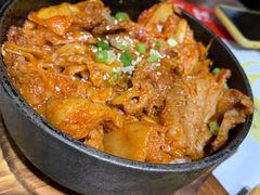 肥牛泡菜石锅饭-热血兄弟·炭火烤肉(融侨中心店)