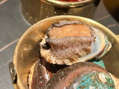-雍容荟帝王蟹活龙虾展台自助(IFS黑金店)