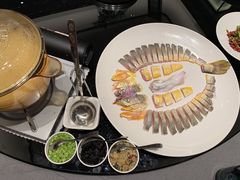 堂灼深水黄鱼-龙宴海鲜城(经中路店)