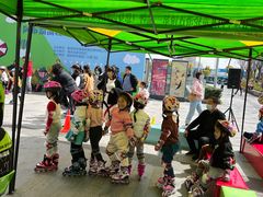 -阿布溜溜(同曦假日百货店)