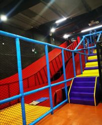 -蹦贝运动中心·蹦床·攀岩·闯关(龙岗店)