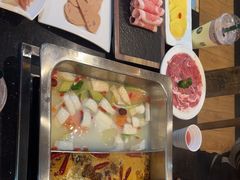 -百年川椒重庆老火锅(光谷店)