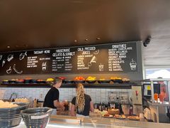 -Takapuna Beach Cafe