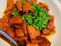 马仕金牌肥肠煲-马仕玖煲·融合菜·酥不腻烤鸭(人大店)