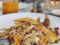 金牌捞鸡-国贸旋转餐厅(国贸广场店)