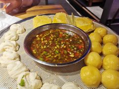 -山里屯铁锅炖(哈尔滨中央大街店)