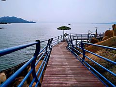 -那琴半岛地质海洋公园