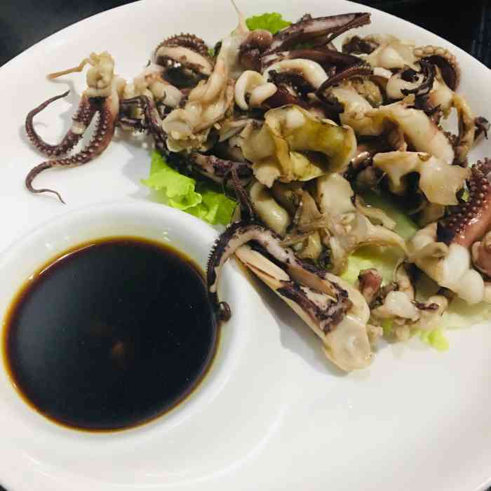 朱大厨-"朋友圈看到打边炉一直想来吃,结果中午没有."-大众点评移动版