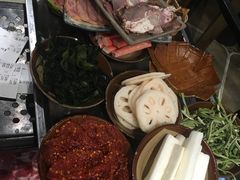 -周幺妹重庆老火锅(银泰城总店)