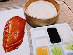酥不腻烤鸭-小大董·烤鸭(凤凰汇店)