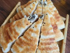 饽饽饼-王明古法砂锅居(开化寺店)