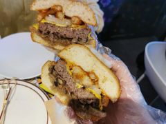 -LESCEDARS Brasserie Bistro香柏树