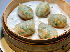 酥皮流沙包-皇朝会.经典传统粤菜(外滩店)