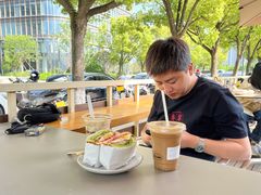 -爱樂咖啡(青年体育公园店)