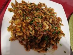 -东馆和天下特色餐饮(工农店)