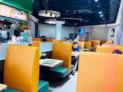 大堂-锦园春香港茶餐厅(西海湾旗舰店)