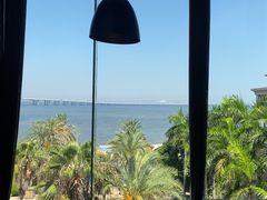 -V Bar海景扒房(北海湾惠龙万达嘉华酒店)