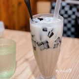 澳门探店｜这里的姜黄饭配沙爹鸡串刷新了我对印尼菜的认知！