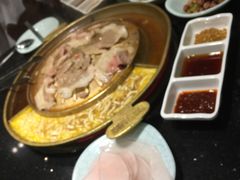 -猪啊牛呀羊啊铜盘烤肉(正大广场店)
