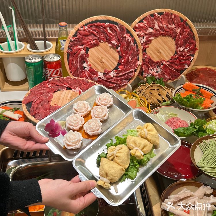 这家店把合肥火锅内卷到新高度！