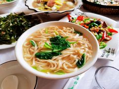 -宾朋海鲜美食餐厅·特色美食(兴海路店)