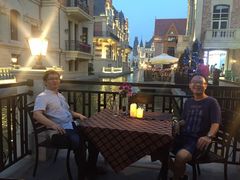 -东港音乐喷泉广场