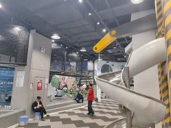 -MINI MARS 脚下的城市乐园·餐饮·派对(静安江宁店)