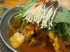 -喇喇排骨火锅·传统韩式脊骨汤(望京西园总店)