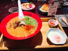 -一豚轩·烧鸟·豚骨拉面(五四路店)