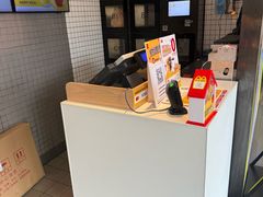 -麦当劳(西客站店)