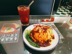 芝士滑蛋卤肉饭-港爺茶檔·茶餐厅(东晓南路店)