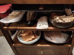 -捞神煲汤火锅(湖滨商业街店)