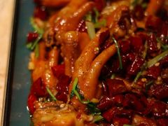 有故事的鸡手-喝丢一只鞋辣炒海鲜小烧烤(三八广场店)