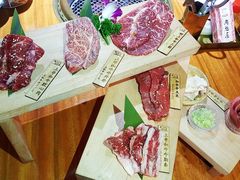 -肉魁屋·烧肉·烧鸟·酒场(高新店)