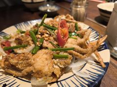 -Cuc Gach Quan Restaurant
