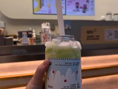 牛油果大战椰子-果呀呀(国金街店)