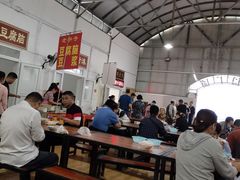 大堂-老西关黄老太牛肉烧饼