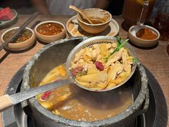 -蘑界·野生菌火锅(深业上城店)