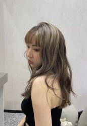 -东秀护肤造型