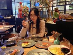-Carbon莫卡哆·意大利复古集市餐厅(杭州大厦店)
