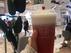 霸气芝士草莓-奈雪的茶(市百一店)