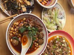-老方桌烂蹄花川菜馆(九龙坡店)