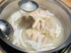 -大头椰·椰子鸡火锅(桂林万象城店)